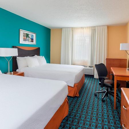 Fairfield Inn & Suites Λούμποκ Εξωτερικό φωτογραφία