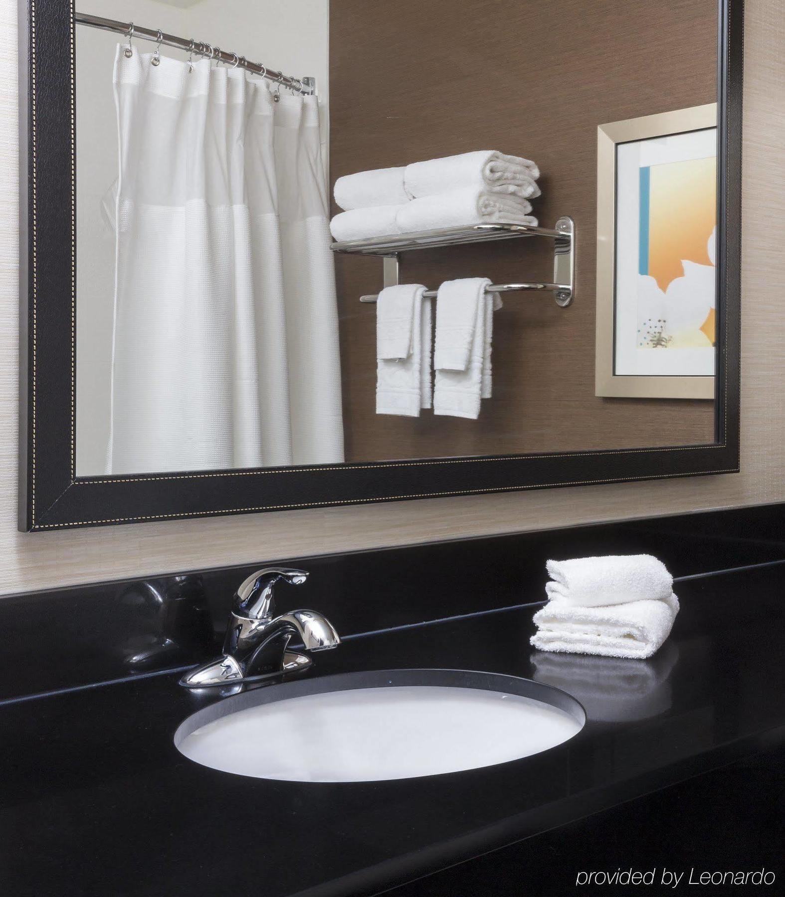 Fairfield Inn & Suites Λούμποκ Εξωτερικό φωτογραφία